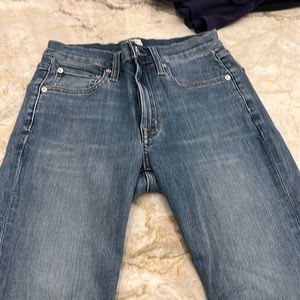 Women’s jeans